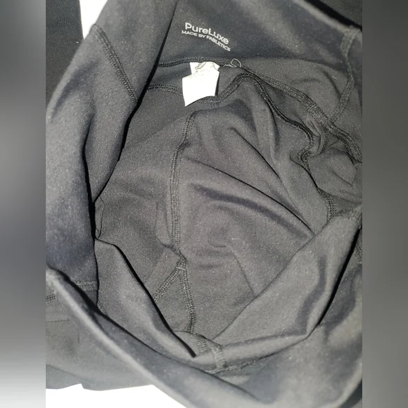 Fabletics Oasis Purelux High Waisted 7/8 Leggings - Picture 3 of 6